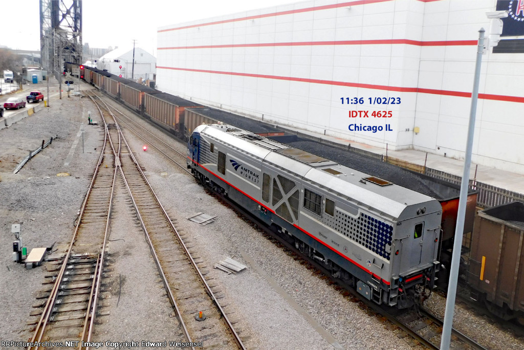 Shuffling toward Lumber St. before backing to pick up the Carl Sandburg